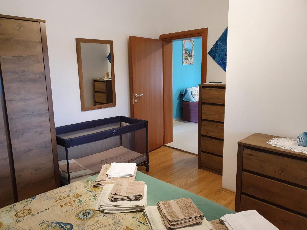 Apartments Vila Leona Пировац Екстериор снимка